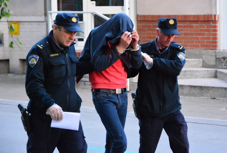 Privođenje 42-godišnjaka osumnjičenog za ubojstvo knjigovođe Željka Bohača