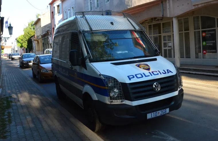 Privođenje 42-godi&scaron;njaka osumnjičenog za ubojstvo knjigovođe Željka Bohača