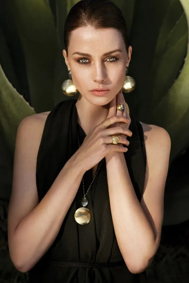 Oxette ''Bohemian escape'' kolekcija dostupna je u Zagrebu u Arena Centru i shopping centru Avenue Mall, u Zadru na adresi Ulica Plemića Borelli 7 te u Splitu unutar shopping centra Mall of Split.