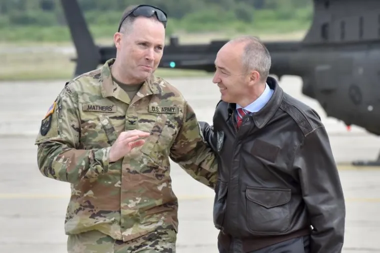 NOVE SNAGE U ZRAKU: U Zračnoj bazi Zemunik održana prezentacija letačke obuke na helikopterima Kiowa