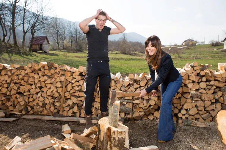 MARIJANA BATINIĆ JE ŽENA ZA SVE: &Scaron;teta &scaron;to se ona ne može natjecati u showu 'Ljubav je na selu'