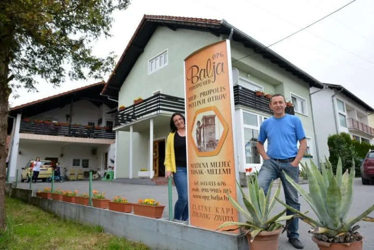Otvoren prvi hrvatski hotel za pčele, i k tome jo&scaron; s pet zvijezdica