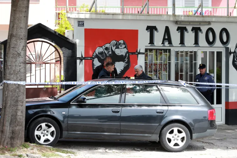 Split: na audi u Velebitskoj ulici s balkona je bačen molotovljev koktel