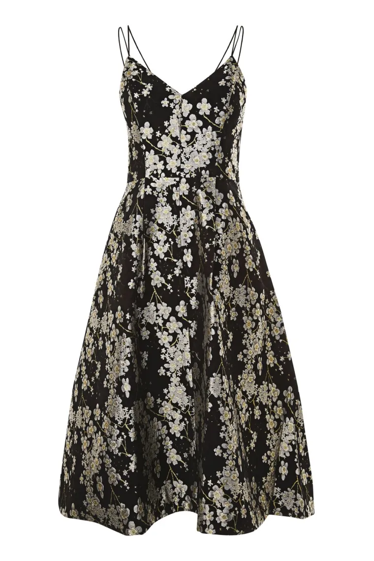 Topshop, 1.100,00 kuna