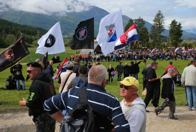 I NEKI OD POZNATIH PODUZETNIKA NA BLEIBURGU: Na komemoraciju stiglo tisuće ljudi