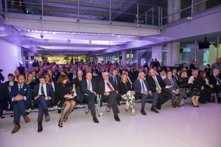 FASCINANTNI PRIZORI ZRAČNE LUKE DUBROVNIK: Pogledajte kako su vaterpolisti zasjali u nesvakida&scaron;njoj utakmici