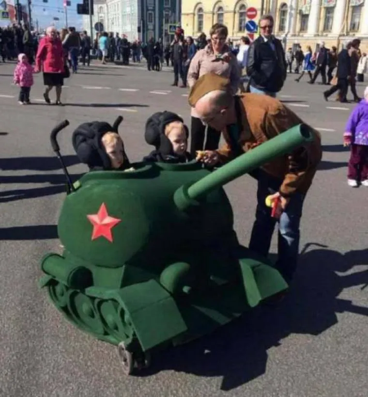 NIJE ČUDO &Scaron;TO SE SVI BOJE RUSIJE! Ako uspiju pokoriti svijet, i na&scaron;a će svakodnevica izgledati ovako bizarno