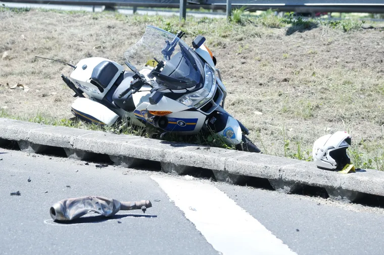 Automobilom udario policajca