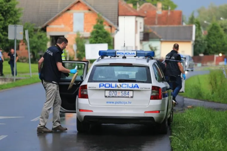 POLICAJCI PRIVODILI ŽENU, JEDAN OD NJIH TE&Scaron;KO STRADAO: Skoro ga je zaklala