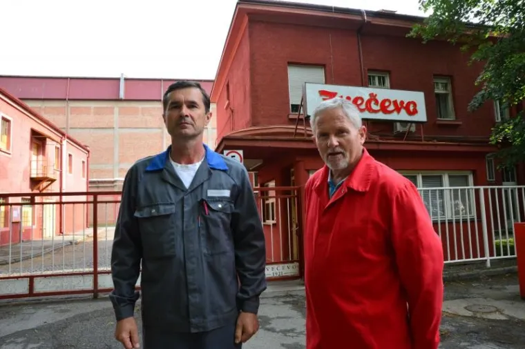 NEMA JOŠ PLAĆA ZA OŽUJAK: Radnici Zvečeva od danas su u štrajku