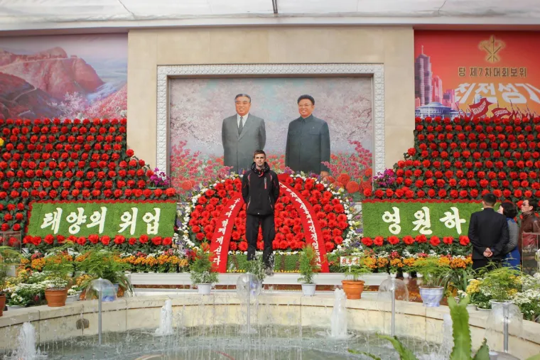 Sjeverna Koreja by Sanjin Osmanba&scaron;ić