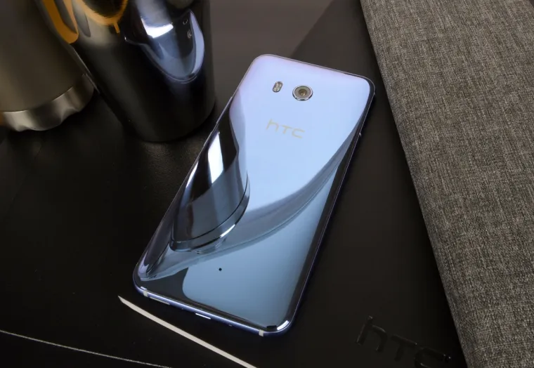 UPOZNAJTE HTC U11: HTC predstavio svoju novu perjanicu s revolucionarnim rje&scaron;enjima