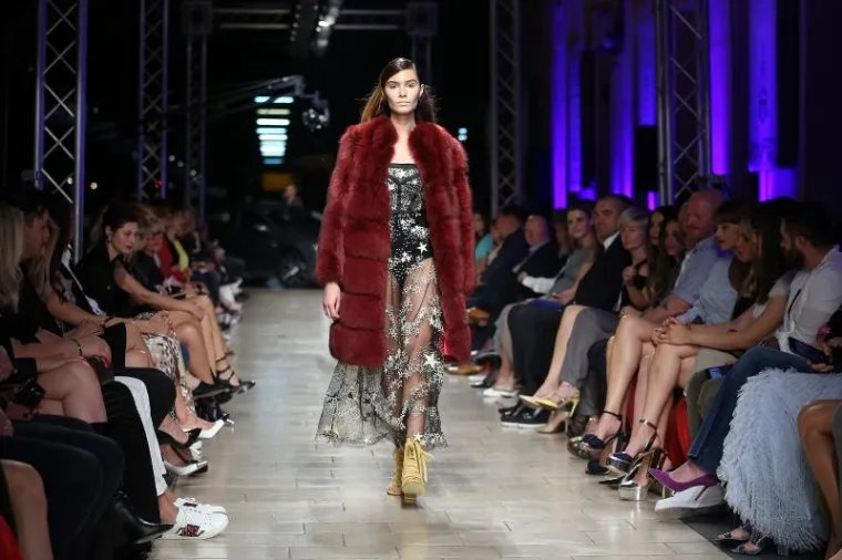 Aleksandra Dojčinović odu&scaron;evila trećom samostalnom revijom