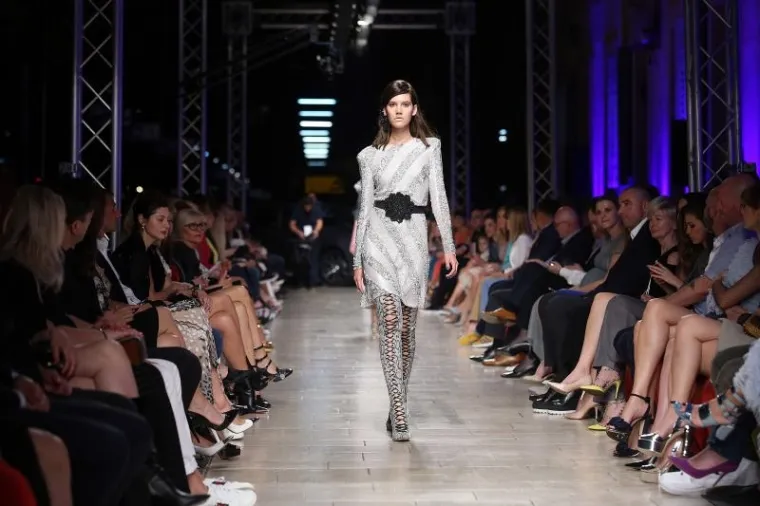 Aleksandra Dojčinović odu&scaron;evila trećom samostalnom revijom