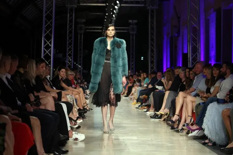 Aleksandra Dojčinović odu&scaron;evila trećom samostalnom revijom