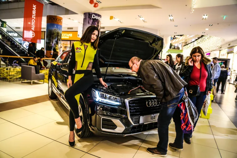 HOSTESE OVE GODINE NEMAJU MILOSTI: Uskoro počinje Zagreb Auto Week, pogledajte djevojke koje će predstavljati automobile