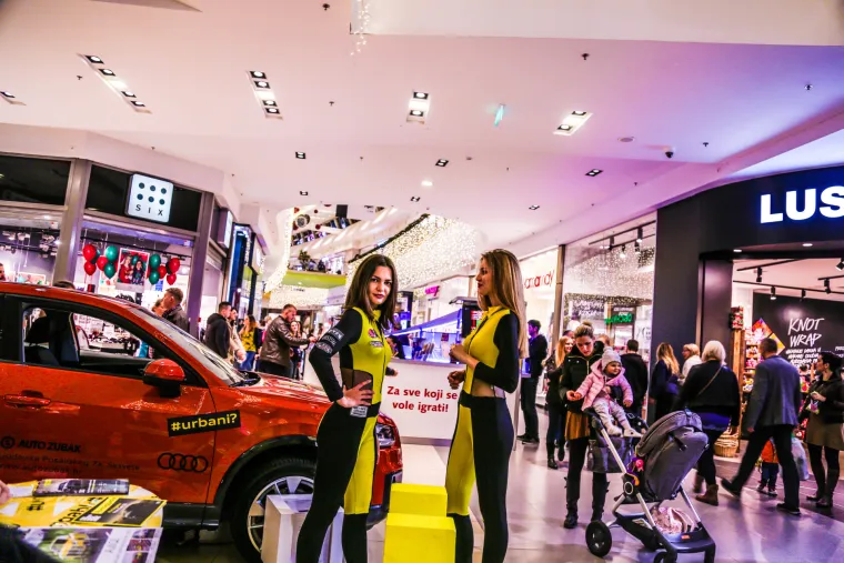 HOSTESE OVE GODINE NEMAJU MILOSTI: Uskoro počinje Zagreb Auto Week, pogledajte djevojke koje će predstavljati automobile