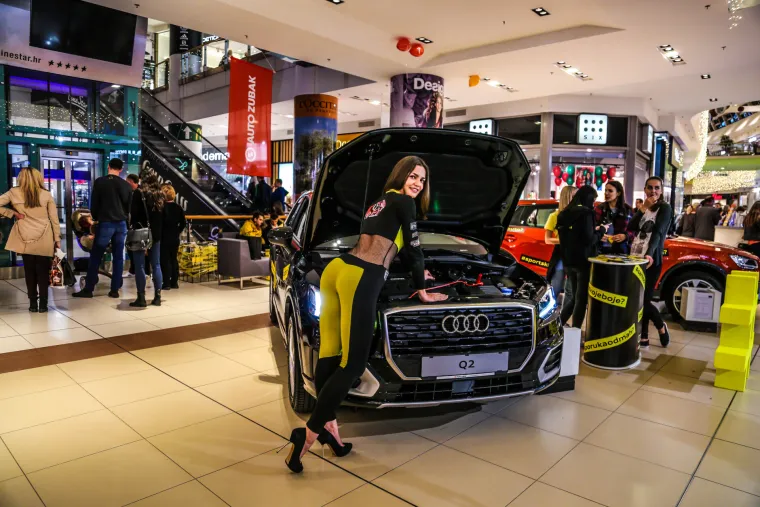 HOSTESE OVE GODINE NEMAJU MILOSTI: Uskoro počinje Zagreb Auto Week, pogledajte djevojke koje će predstavljati automobile