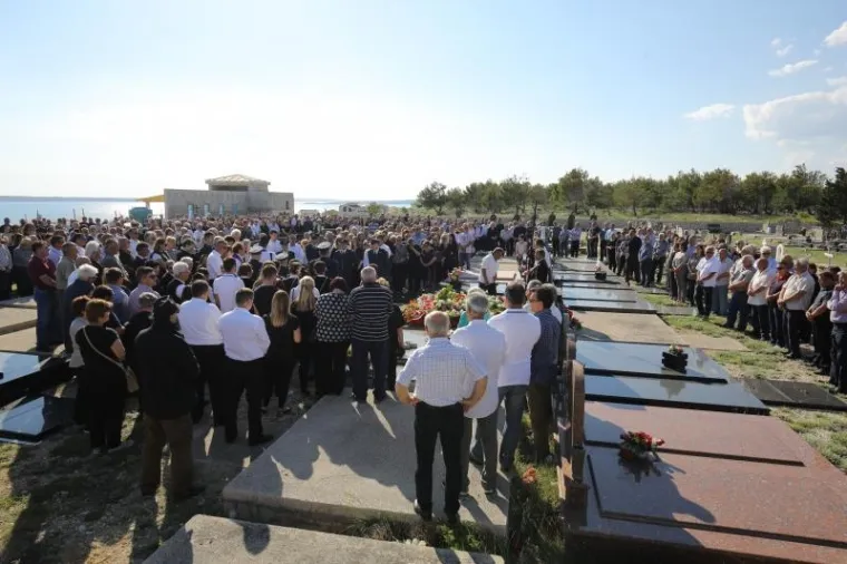 Posljednji ispraćaj najpoznatijeg hrvatskog kviza&scaron;a Mirka Miočića