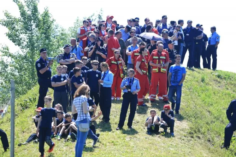 KOPAČKI RIT 2017: Vojska, policija, vatrogasci i Crveni križ u akciji spa&scaron;avanja