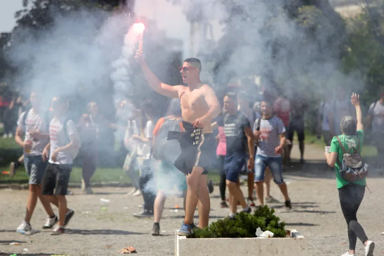 Počela je Norijada: maturanti na ulicama slave zavr&scaron;etak srednjo&scaron;kolskog obrazovanja