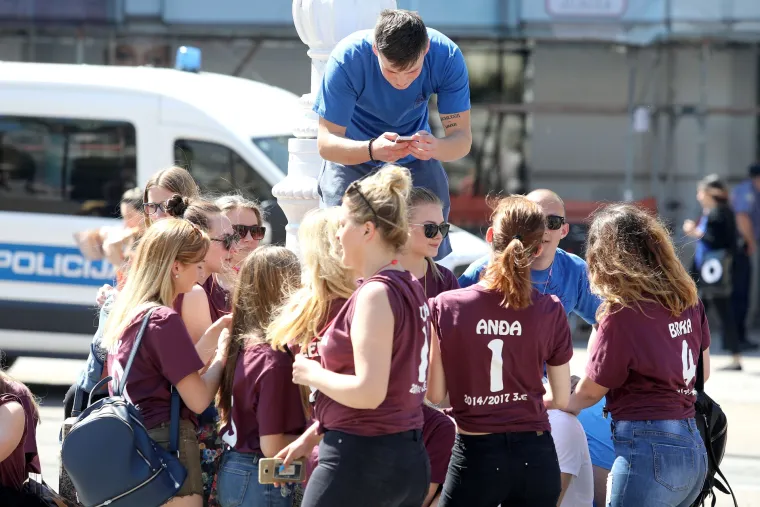 Počela je Norijada: maturanti na ulicama slave zavr&scaron;etak srednjo&scaron;kolskog obrazovanja