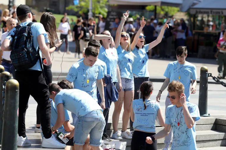 Počela je Norijada: maturanti na ulicama slave zavr&scaron;etak srednjo&scaron;kolskog obrazovanja