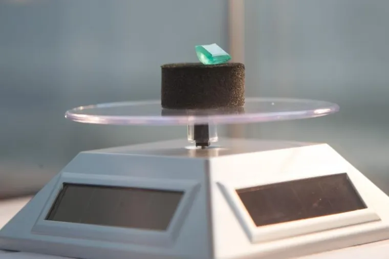 BLJE&Scaron;TAVILO U DOMU SPORTOVA: Međunarodni sajam dragog i poludragog kamenja