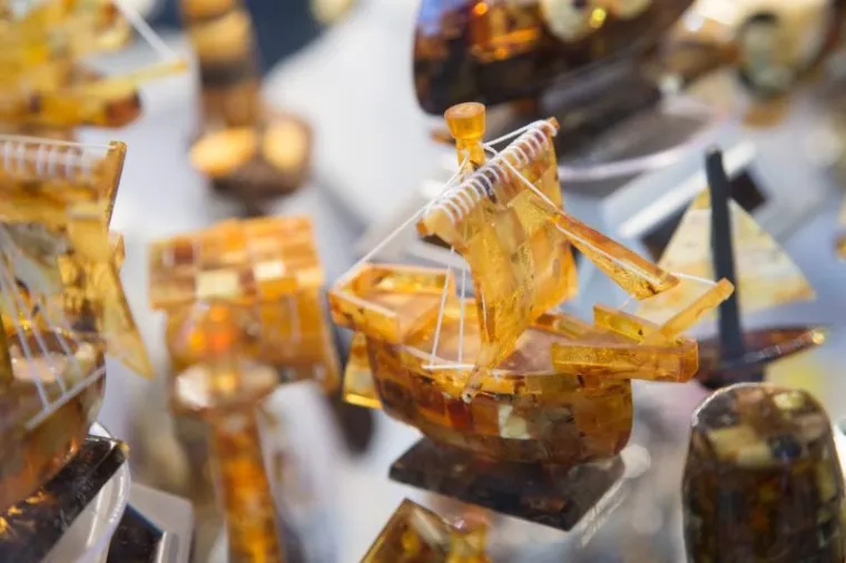 BLJE&Scaron;TAVILO U DOMU SPORTOVA: Međunarodni sajam dragog i poludragog kamenja