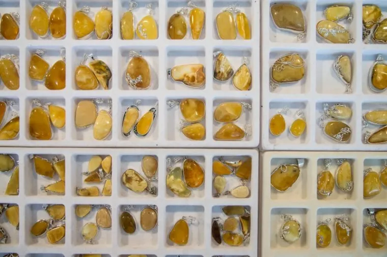 BLJE&Scaron;TAVILO U DOMU SPORTOVA: Međunarodni sajam dragog i poludragog kamenja