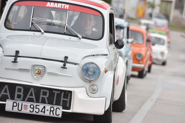 Međunarodni Fićo skup &Scaron;ibenik 2017.