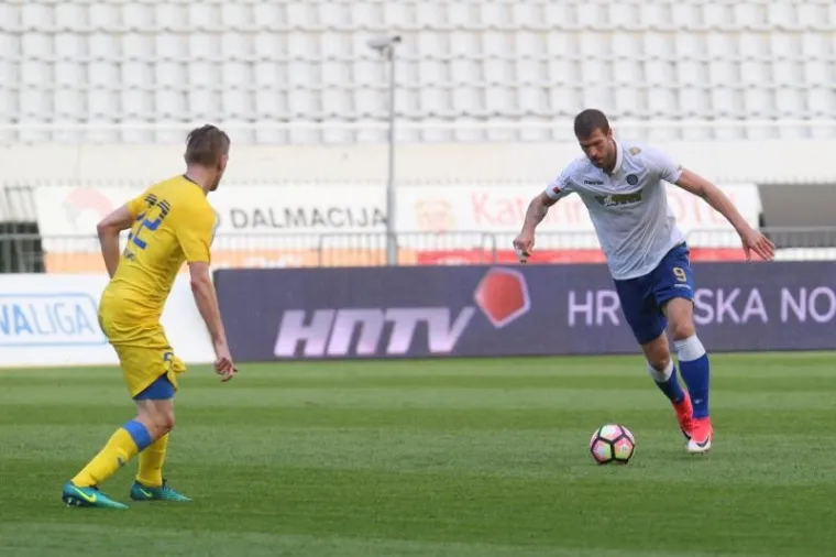 GOROPADNI HAJDUK UNI&Scaron;TIO INTER: Futacs s četiri gola potopio Zapre&scaron;ićane i sad je najbolji strijelac lige!