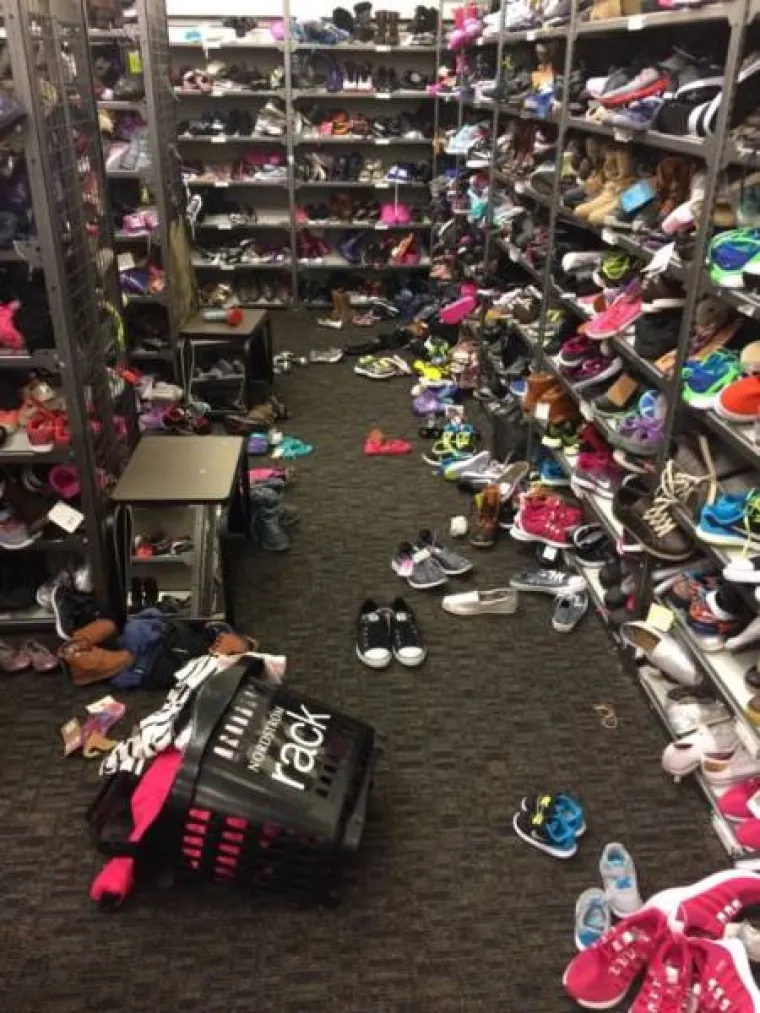 POSAO U TRGOVINI MOŽE BITI PRAVA NOĆNA MORA: Potplaćeni su, a svaki dan moraju trpjeti ovo