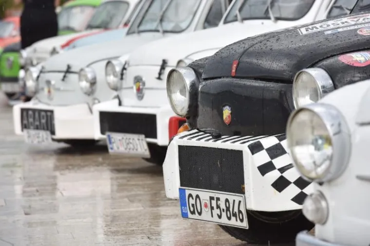 MEĐUNARODNI SKUP FIĆEKA: Legenda zavladala ulicama &Scaron;ibenika