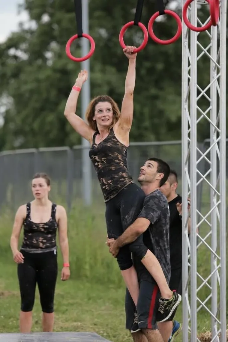 KAKO SAVLADATI 15 PREPREKA: Na Jarunu održan Legionar Challenge Zagreb 2017.