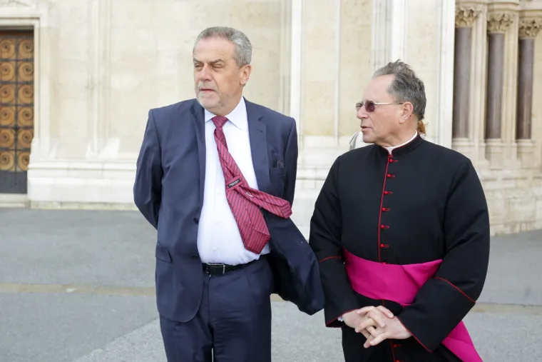 Političari prisustvovali svetoj misi u čast blaženiku Alojziju Stepincu