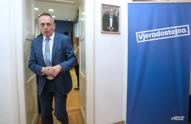 Drago Prgomet obratio se medijima u svom stožeru