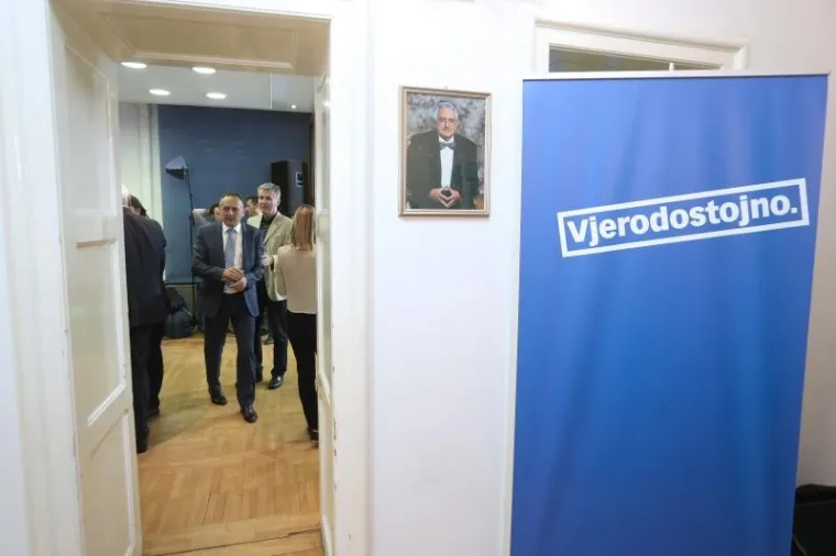 Drago Prgomet obratio se medijima u svom stožeru