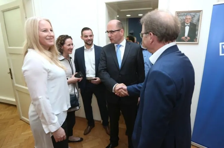 Drago Prgomet obratio se medijima u svom stožeru