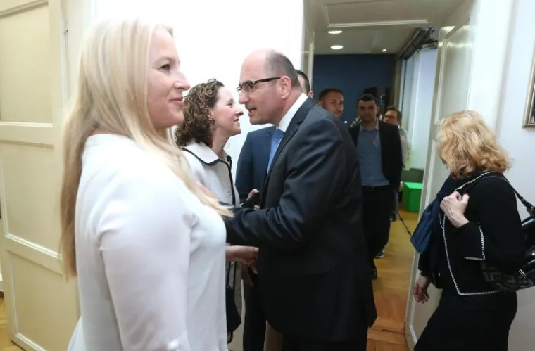 Drago Prgomet obratio se medijima u svom stožeru