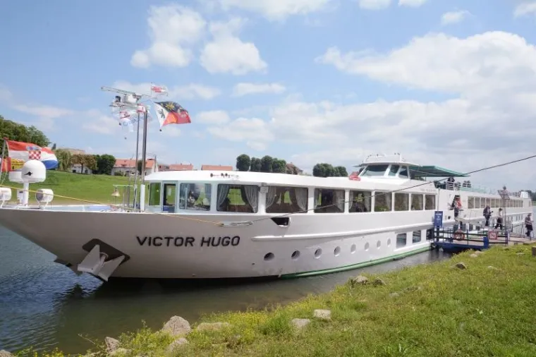 FRANCUSKI CRUISER DOPLOVIO DO SISKA! Za 80-ak putnika organiziran zanimljiv program