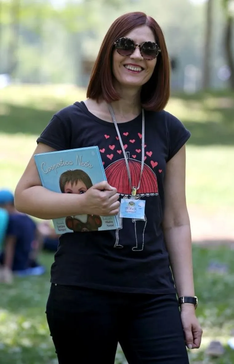 Genijalan projekt za klince: djeca na dekama uživala u čitanju knjiga uz jezero Bundek