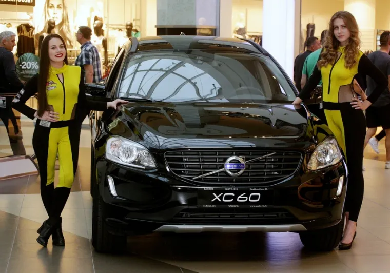 SEKSI DJEVOJKE I BRZI AUTOMOBILI: Završio je Zagreb Auto Week, evo kako je bilo