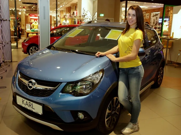SEKSI DJEVOJKE I BRZI AUTOMOBILI: Završio je Zagreb Auto Week, evo kako je bilo