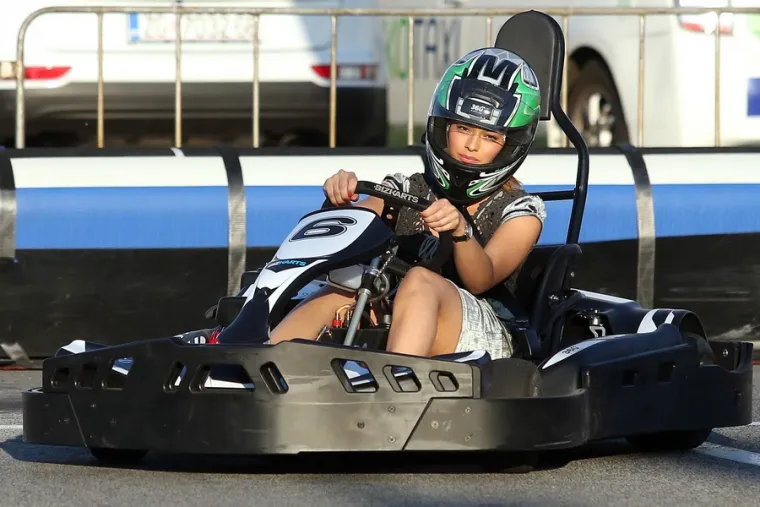 SEKSI DJEVOJKE I BRZI AUTOMOBILI: Zavr&scaron;io je Zagreb Auto Week, evo kako je bilo