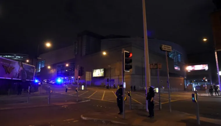 EKSPLOZIJA U MANCHESTERU: Poginulo 19, ozlijeđeno oko 50 ljudi