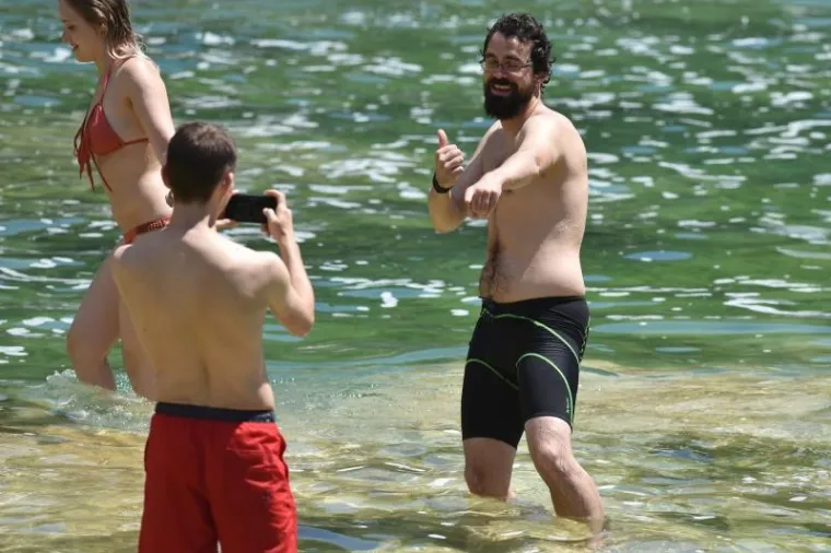 SVJETSKI, A NAŠE: 19 fotografija zbog kojih ćete poželjeti da ste i vi danas bili na slapovima Krke