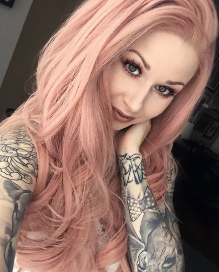 UČE OD PROFESIONALKI: Nikada neće priznati, ali i cure ih gledaju da bi pokupile pokoji trik