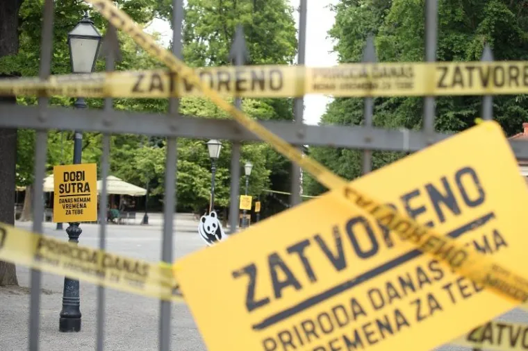 Na ulazu u park Maksimir osvanula poruka 'Priroda danas nema vremena za tebe'