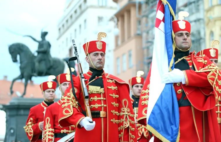 Postrojavanje Počasne satnije